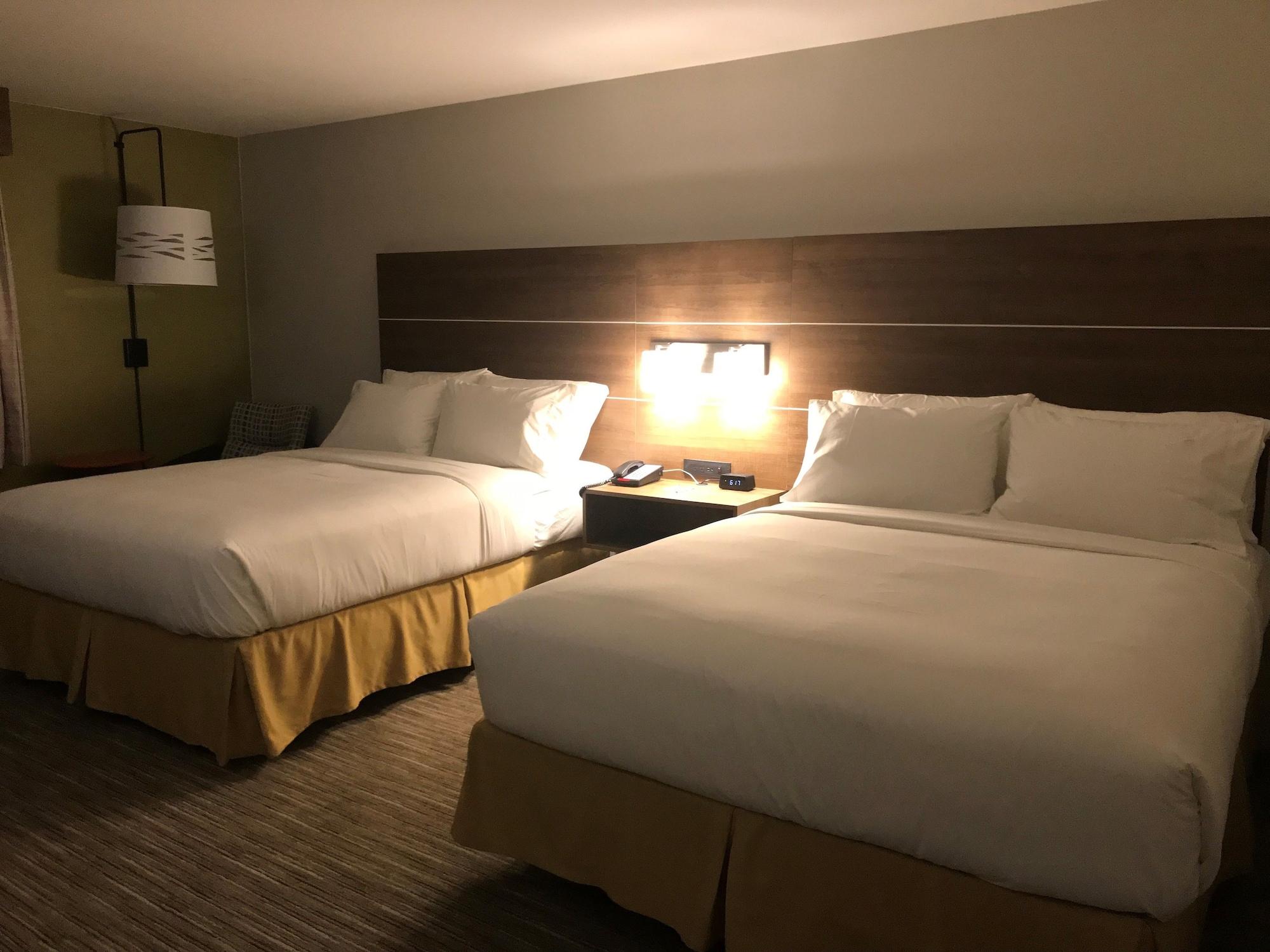 Hotel Holiday Express & By Ihg Camarillo